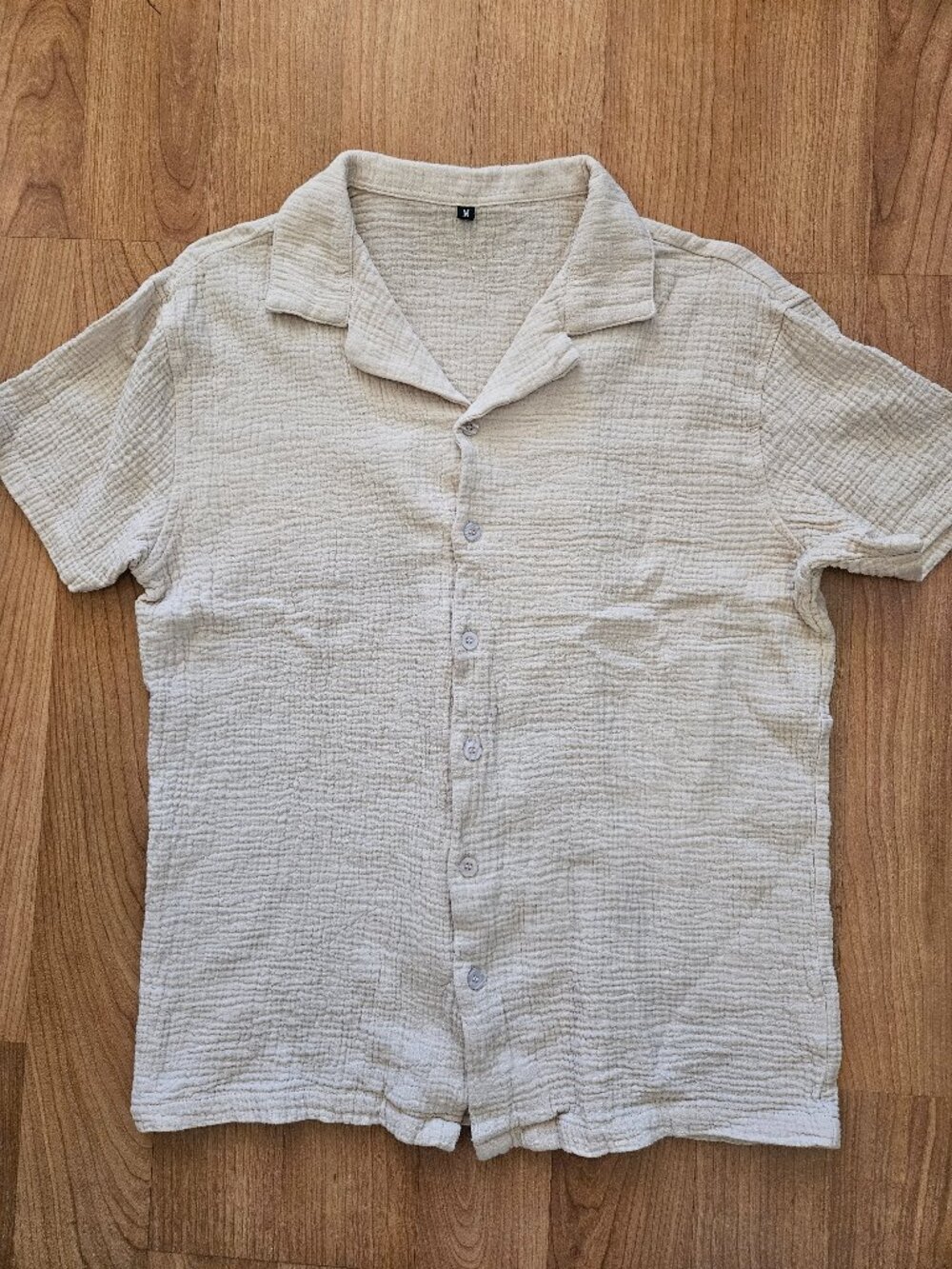 Men's Cream waffle texture short sleeve 100% cotton button down shirt - Size Med